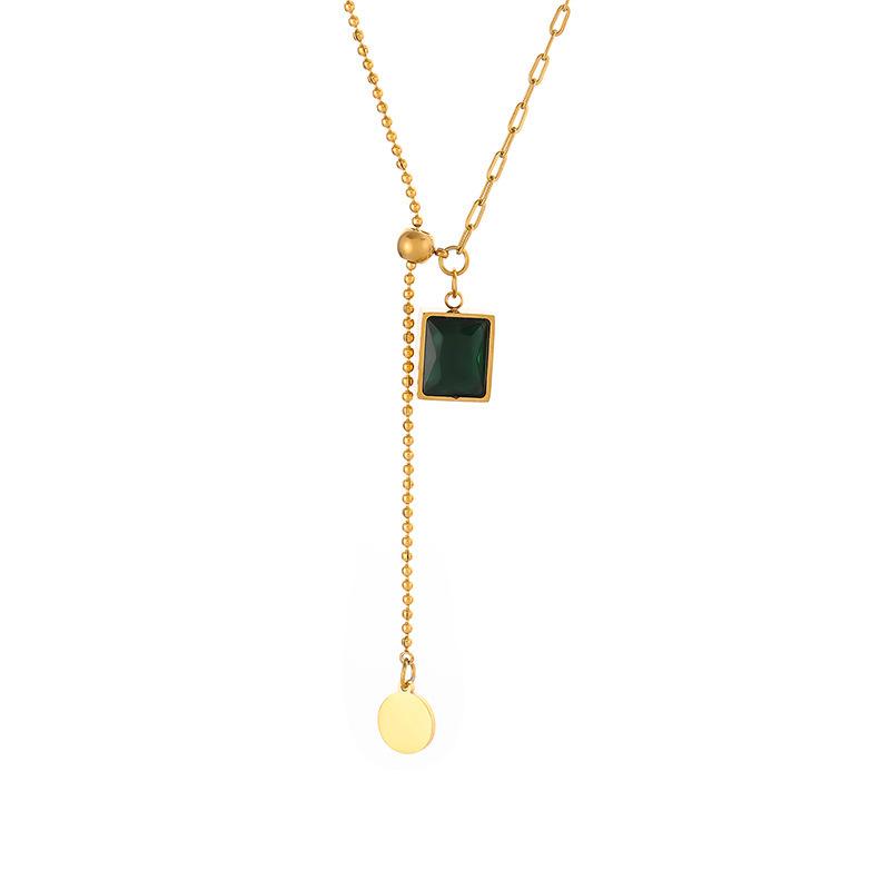 Retro Emerald Patchwork Necklace: Trendy Adjustable Titanium Steel Minimalist Choker for Women
