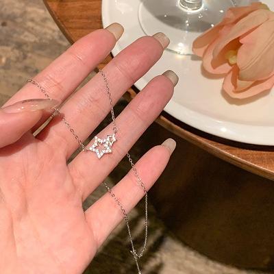 Naszyjnik Pentagram Damski Xia Niszowy Zmysł Designu Moc Gwiazd Łańcuszek Lekki Luksus Prosty Gwiazda Życzeń Łańcuszek na Obojczyk Stal Nierdzewna