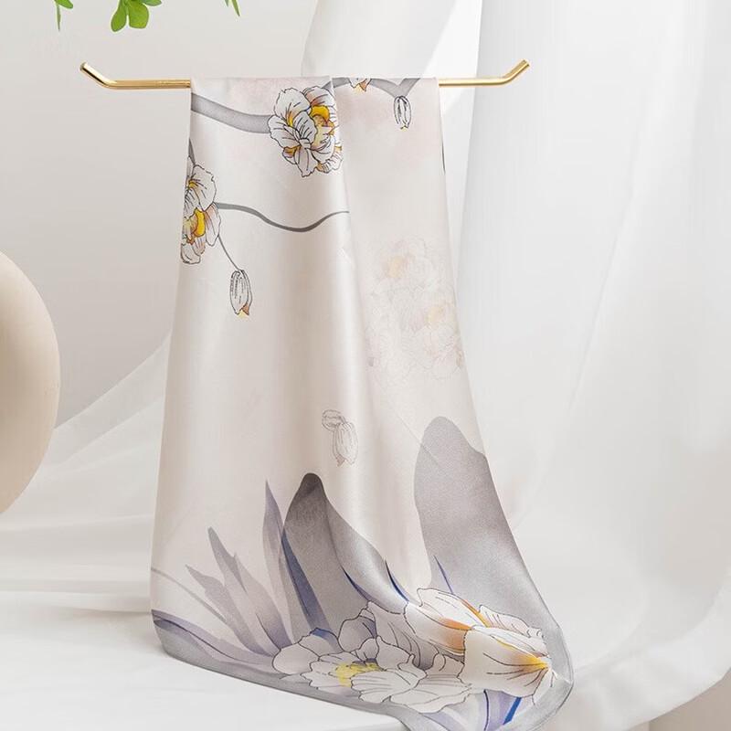 Damska jedwabna kwadratowa chusta DayApril z jedwabiu morwowego 53x53cm