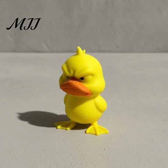 Exquisite Crafts for Colleagues 3D Printed Yellow Duck Figurine, Funny Statue with Vivid Expressions, Healing Desk Companion Cute Miniature