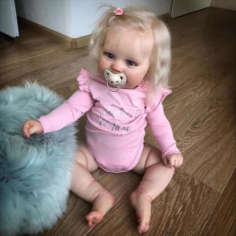 Silicone Baby Doll Realistic Girl Toy For Collectors And Gift Giving