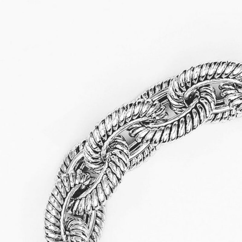 PANACHE CHASUNYOUNG Grab Your Eye Hand Clasp Bracelet