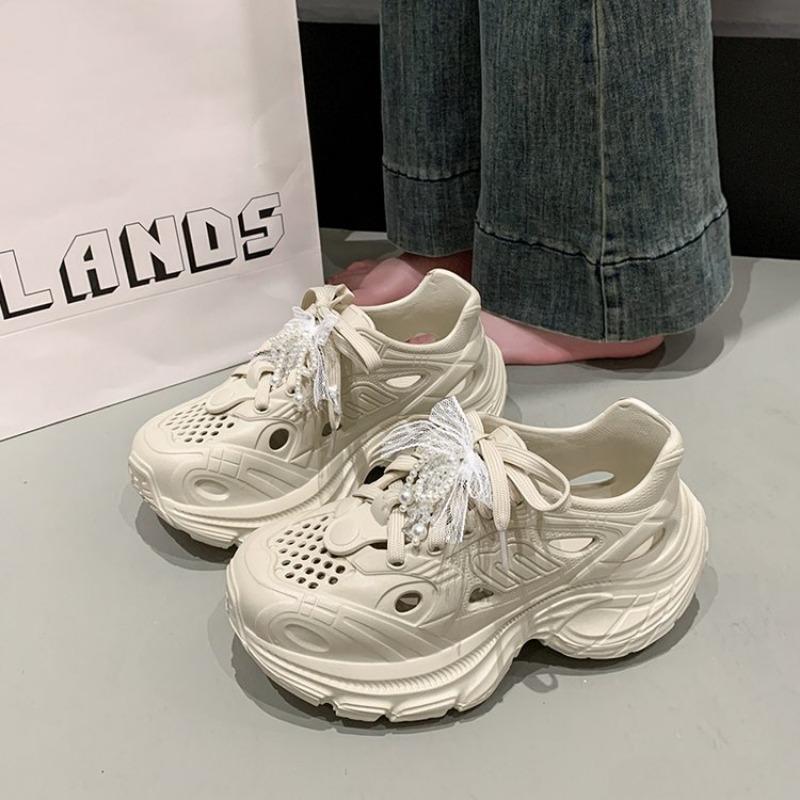 Fashion Hollow Out Breathable Chunky Sneakers Women 2025 Summer Fashion Platform Sports Shoes Woman Non Slip Thick Sole Vulcanized Shoes