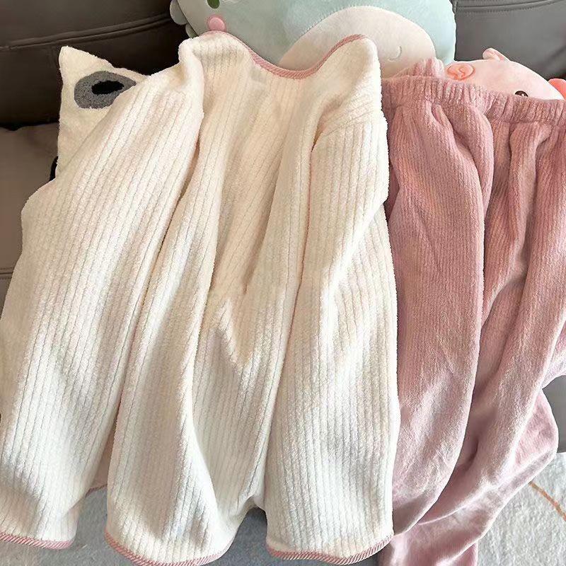 A Bao Xi Women's Coral Fleece Winter Pajama Cardigan Set - Flannel Wear for Girls & Students, Indoor/Outdoor