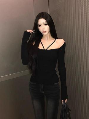 French Chic One-Shoulder Long-Sleeve Women's T-Shirt, Autumn/Winter New Arrival, Slimming Base Layer