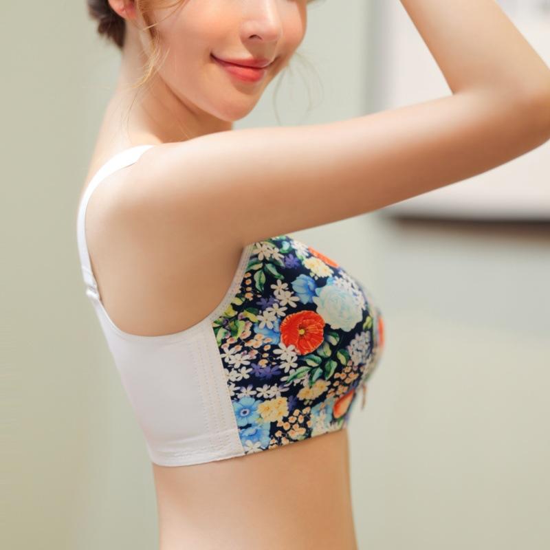 Large Size Bra for Women Seamless Bra for Women Thin Design for Women Full Cup Adjustable Accessory Breast and Gathered Bra