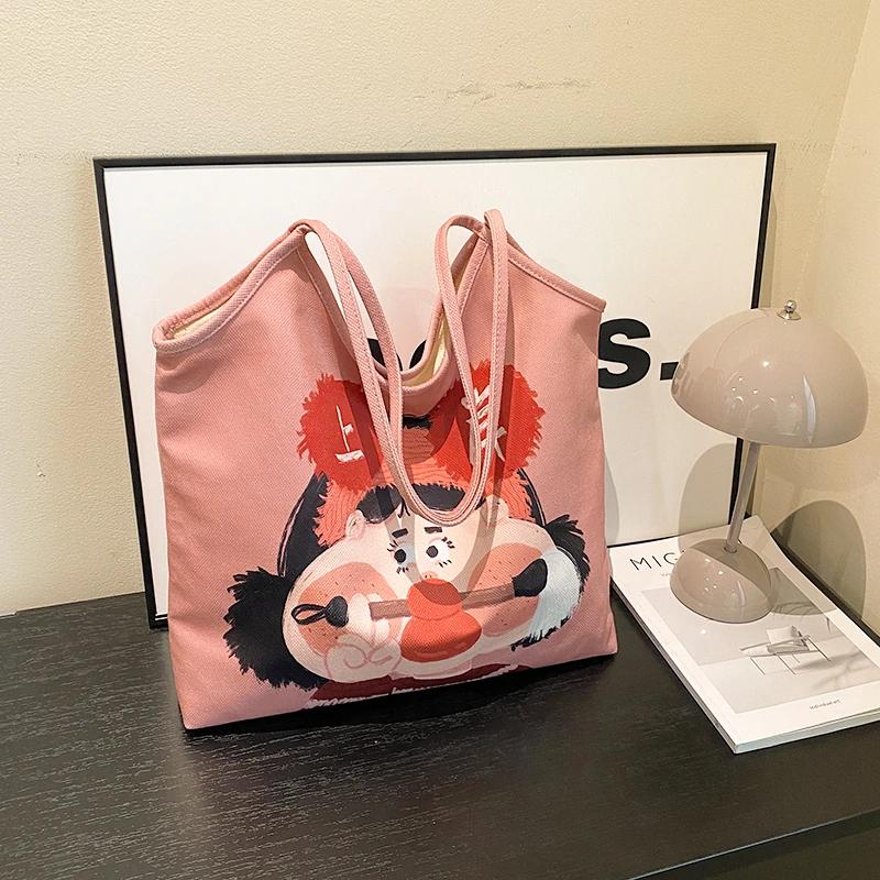 Large capacity travel tote bag with small niche design  elegant  customized and versatile  complete shoulder bag