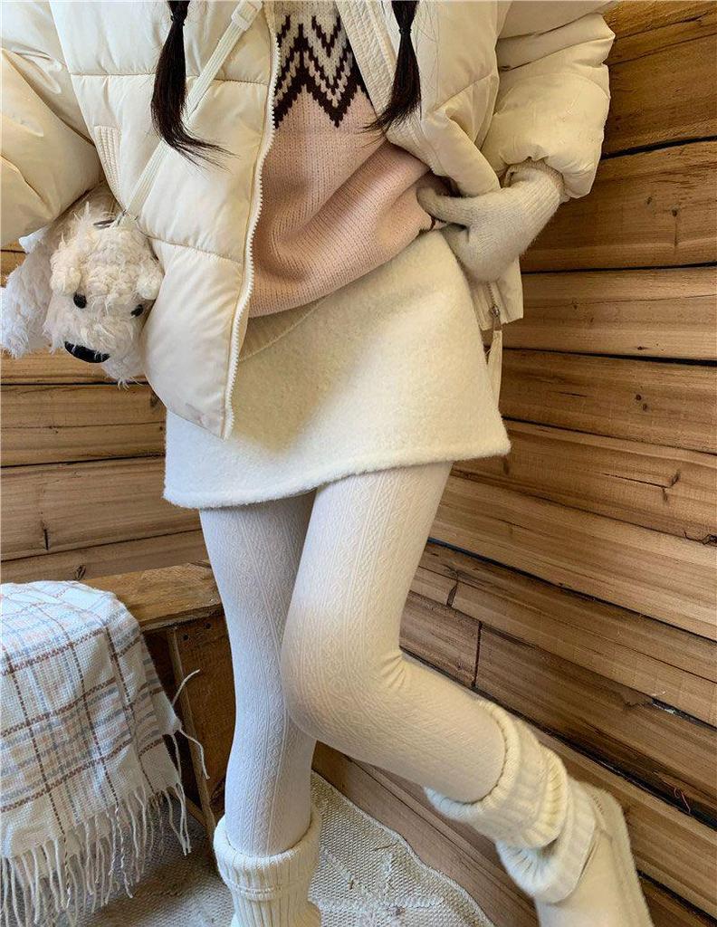 Lambswool Plush Women's A-Line Bodycon Mini Skirt - Autumn Winter 2025