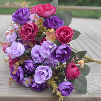 Decorazioni per la casa – Ghirlande e fiori artificiali