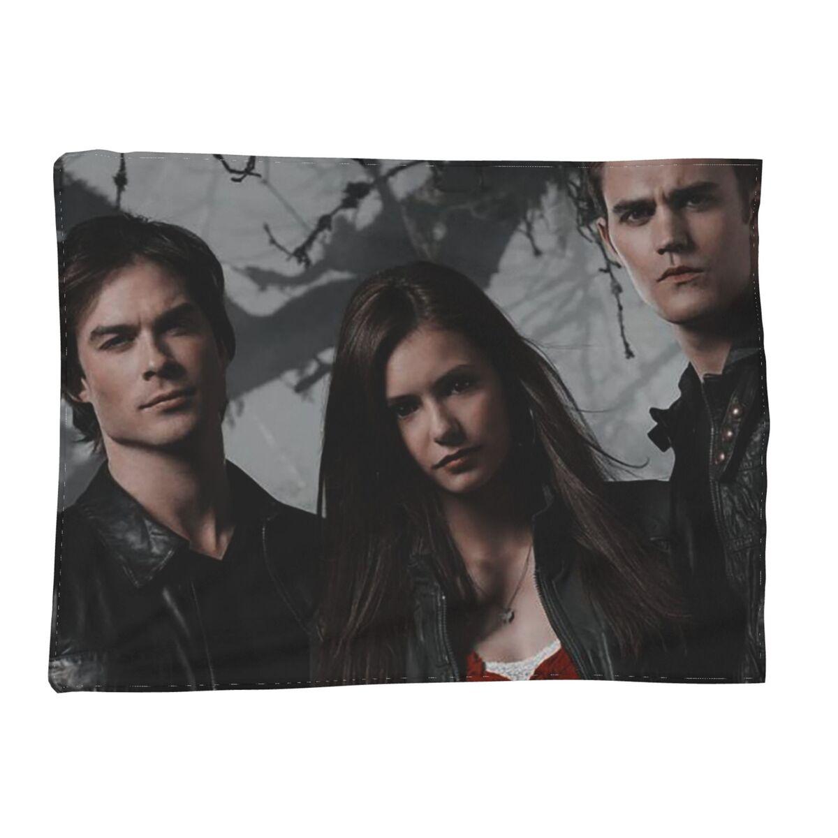 

The Vampire Diaries Damon Salvatore Blanket Soft Warm Flannel Throw Blanket Bedding for Bed Living room Picnic Travel Home Couch 80x120cm