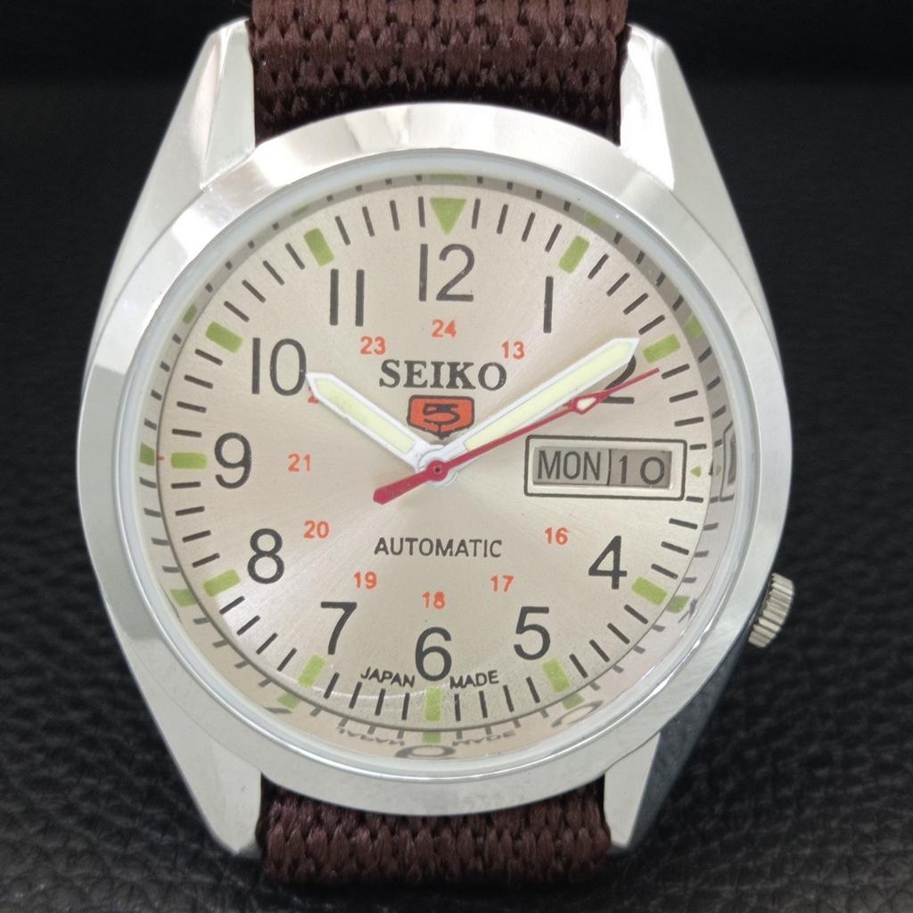 VINTAGE REFURBISHED SEIKO 5 AUTOMATIC JAPAN MENS SILVER DIAL WATCH a708575-1