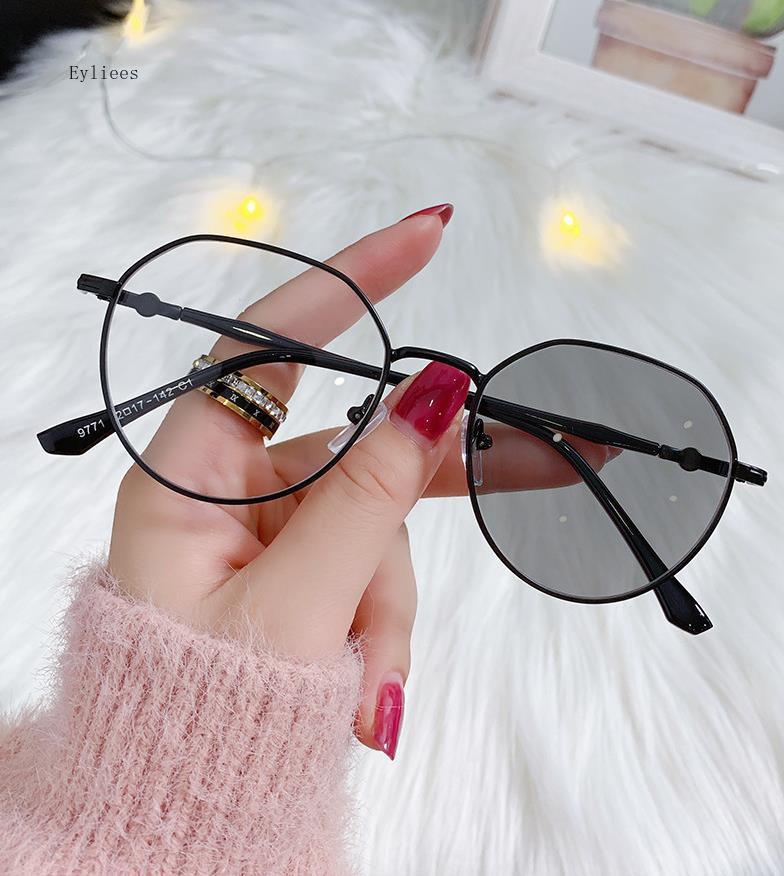 New Anti-blue Photochromic Myopia Finished Glasses Polygon Anti-ultraviolet Near-sight Eyeglasses Ultralight Vintage Glasses