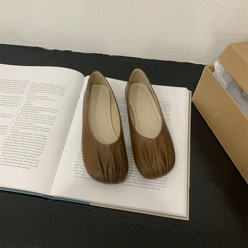 Fashion Flat Shoes Women Round Toe Pleated Slip on Ballerinas Flats Lazy Loafers Moccasins Ladies Soft Bottom Comfort Casual Flats Shoes