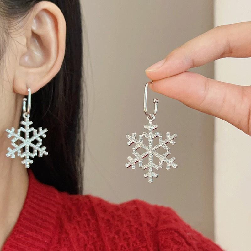 Leichter Luxus Funkelnde Schneeflocken Ohrringe für Damen Glänzender Zirkon Imitation Perlenblume Ohrring Weihnachts-Neujahrs-Party Schmuck