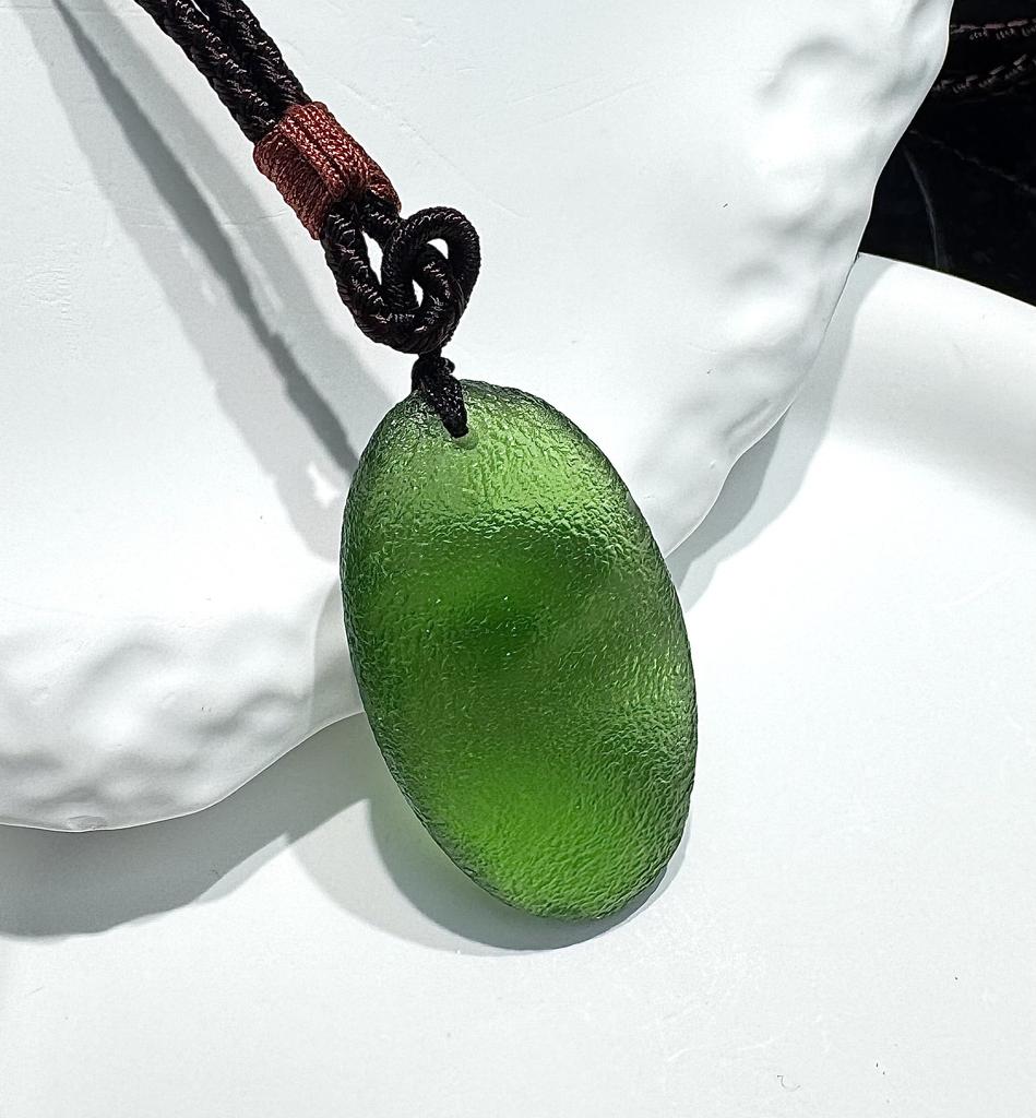 1Pcs Meteorite pendant, droplet-shaped lucky stone, couple pendant necklace