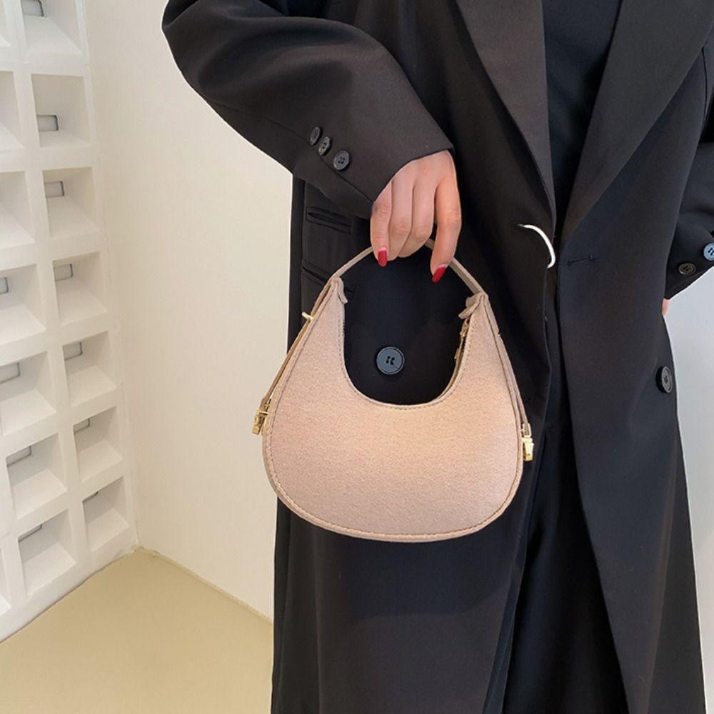Korean Style Cloth Shoulder Bag Solid Color Felt Handbag Versatile Underarm Bag  Girls