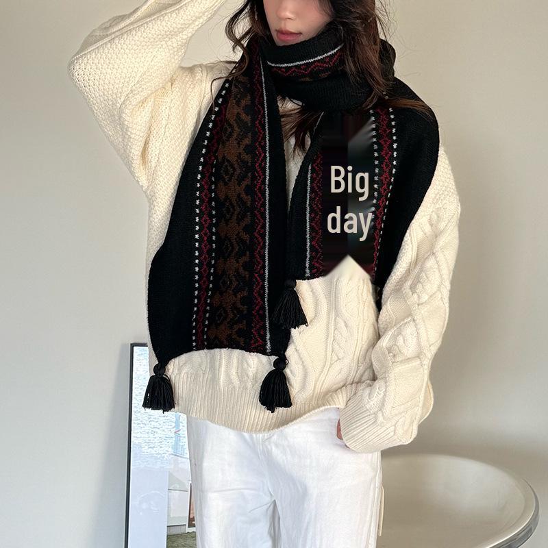 Unisex Ethnic Tassel Scarf: Autumn & Winter Fringe Neck Warmer