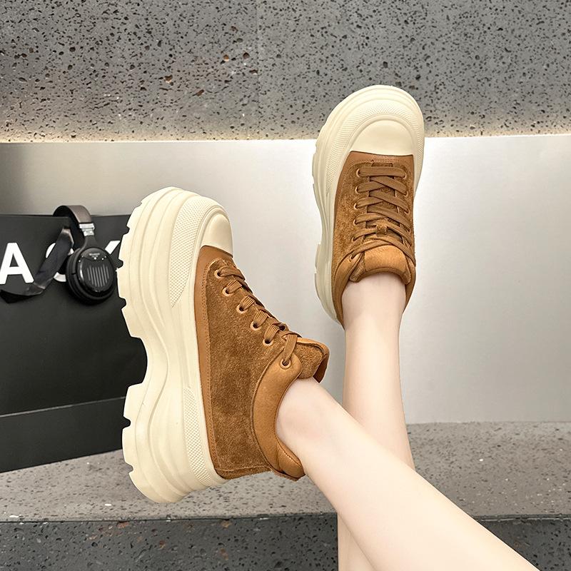 High-top casual shoes women's spring and autumn thick-soled small men's first-layer cowhide breathable and lightweight board shoes