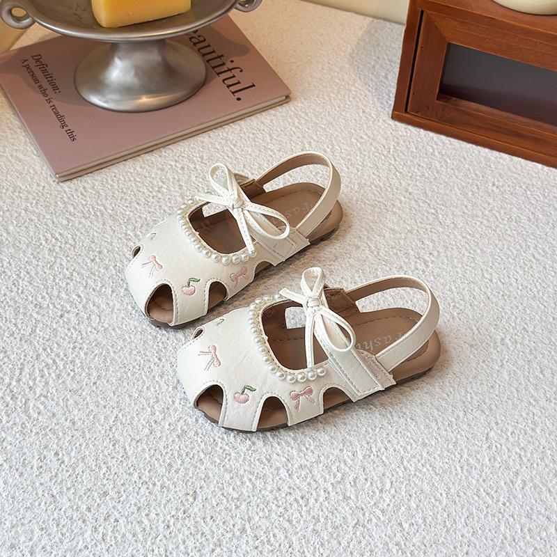2026New Summer Sandals for Children, Fashionable Casual Sandals, Closed-toe Beach Shoes, Girls' Sneakers, Baby Shoes