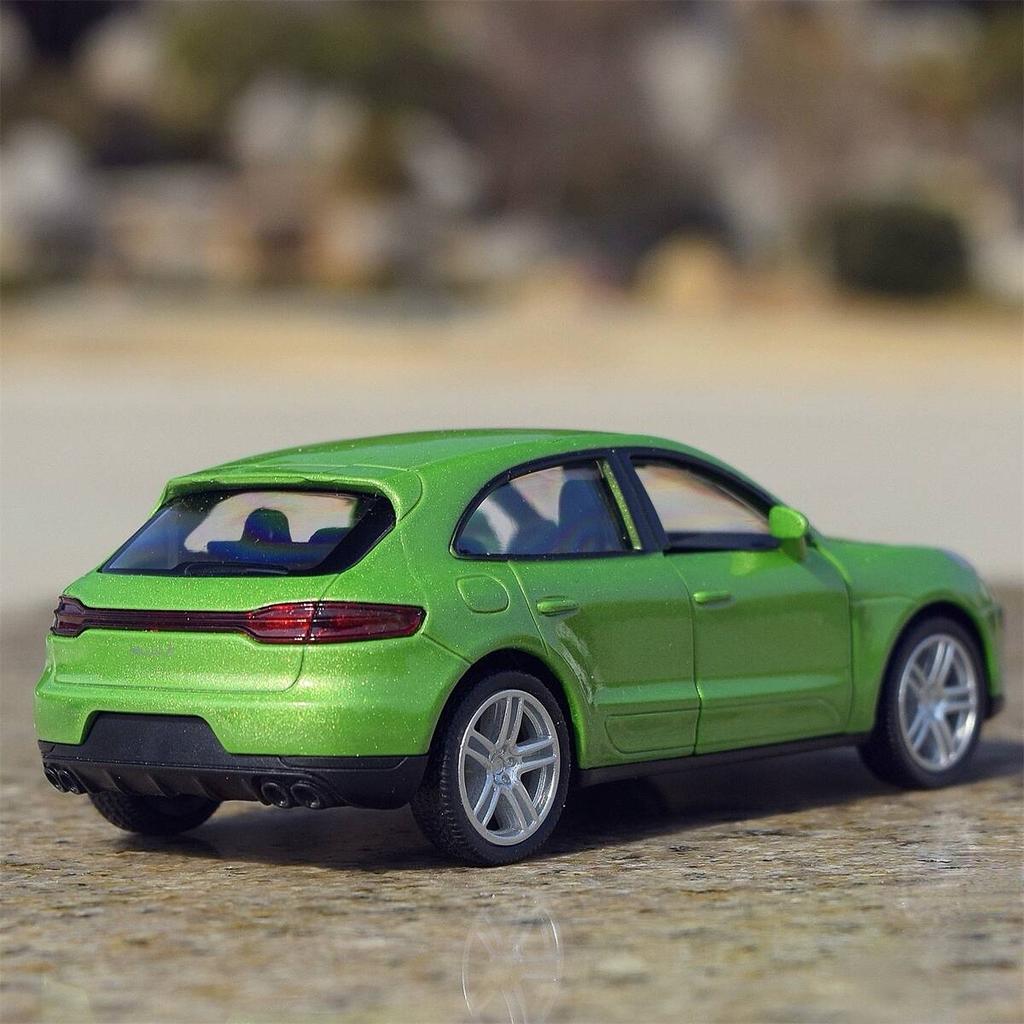 Porsche Macan S 2019 City SUV Simulation Diecast & Toy Vehicles Pull Back Car RMZ City 1:36 Alloy Model Gifts For Children