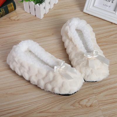 Mode Flauschiger Damen Hausschuh Damen Winter Kunstfell Plüsch Gripp Weiche Sohle Niedlich Lustig Indoor Zuhause Haarig Herz Hauschuhe Warm