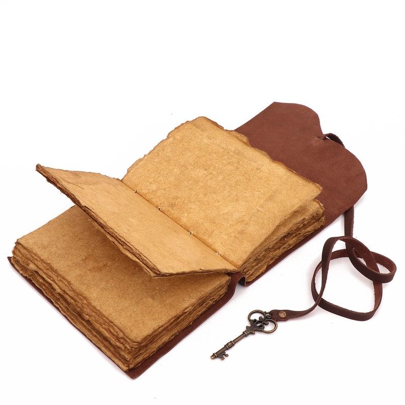 Kožený psací zápisník se zámkem na opasek Starožitná papírová mlékárna s klíčem