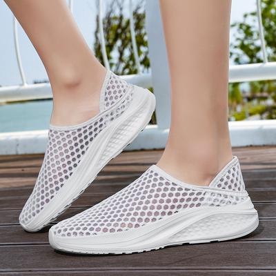 Încălțăminte pentru femei – Adidaşi