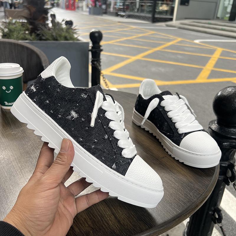 Scarpe Casual da Skateboard da Uomo Europee Versatili con Suola Spessa e Lacci