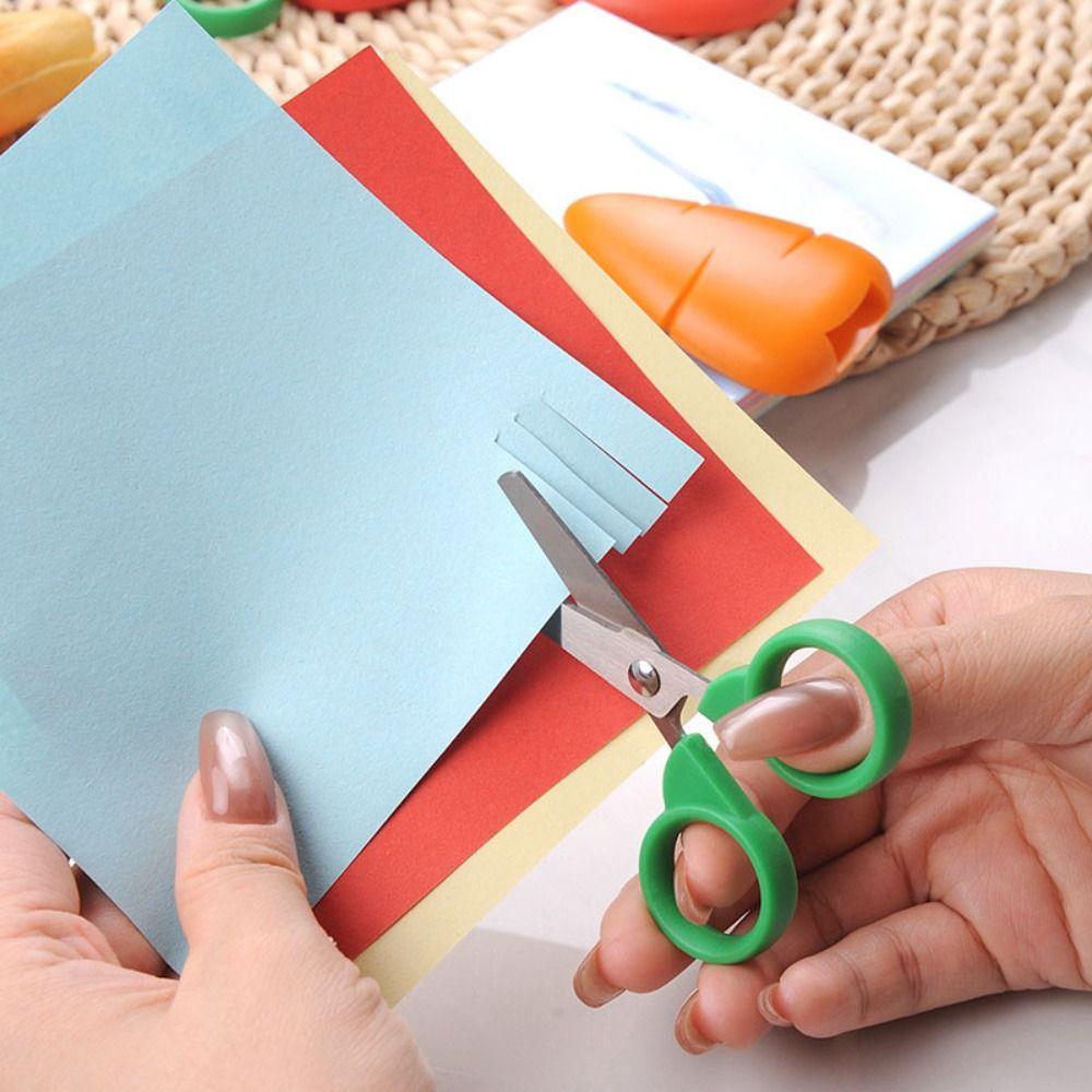 4Pcs Children's Cartoon Fruit Scissors Magnetic Mini Pocket Scissors Safe Mini Scissor Children