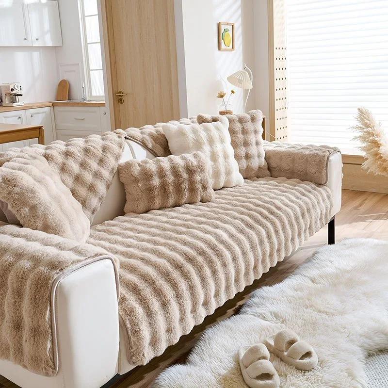 

Winter High-grade Plush Cushion Padded Warm Non-slip Sofa Towel Rabbit Plush Sofa Cushion Wholesale 30x50cm pillowcase