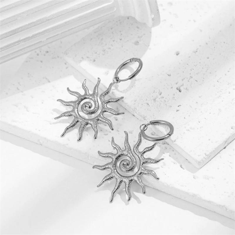 Fashion Vintage Chic Sun Pendant Necklace for Women Stainless Steel Earrings Statement Golden Fashion Jewlery Accessories Gifts