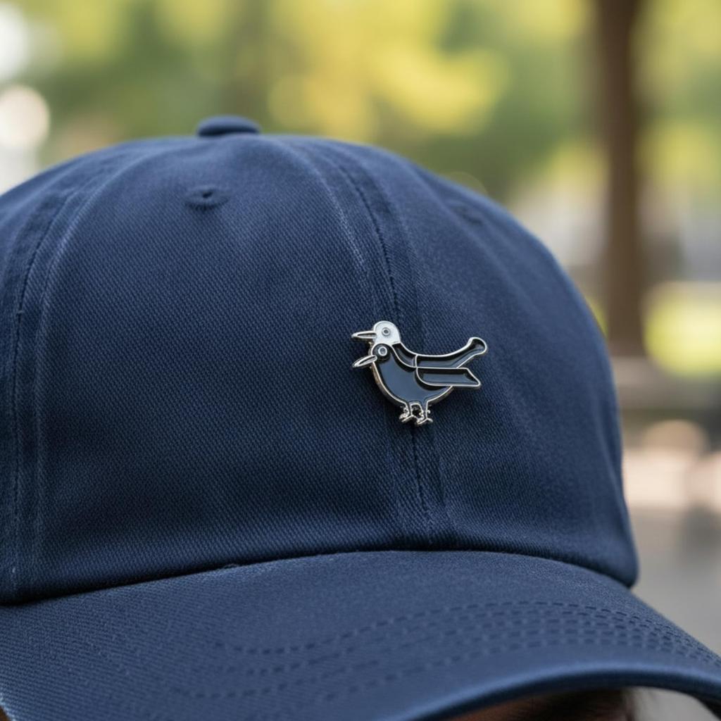 Don Flyee Yogennotori (Demonic Bird) Pin, Butterfly Clutch, Lightweight Alloy Accessory, Amulet, Gift, C0062