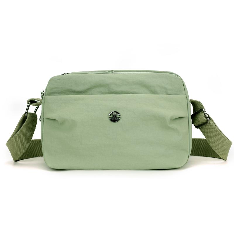 Japanese simple and lightweight small square bag women's nylon leisure outdoor commuter messenger bag literary and versatile underarm shoulder bag
