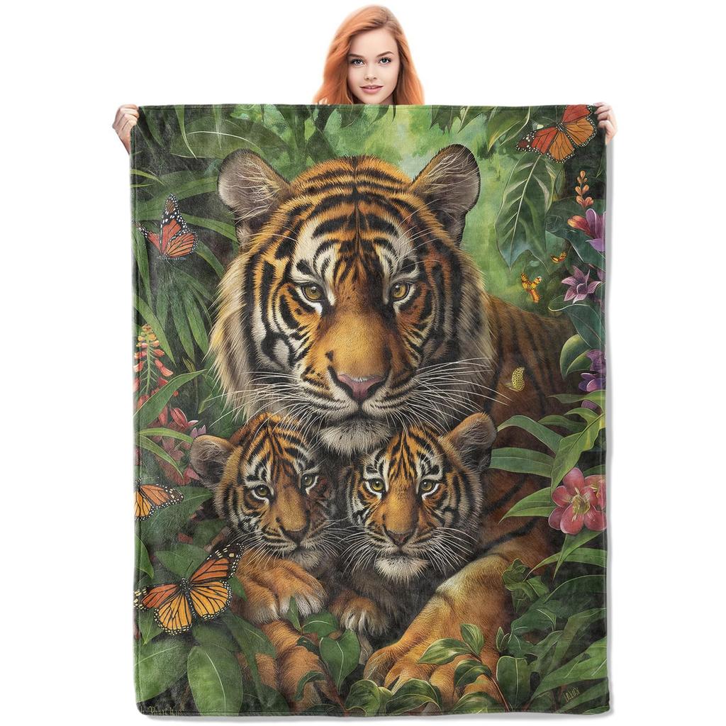 Soft Cozy Tiger Throw Blanket Warm Fuzzy Plush Blanket for Bed Couch Sofa Lightweight Flannel Blanket Gift for Adults Teens