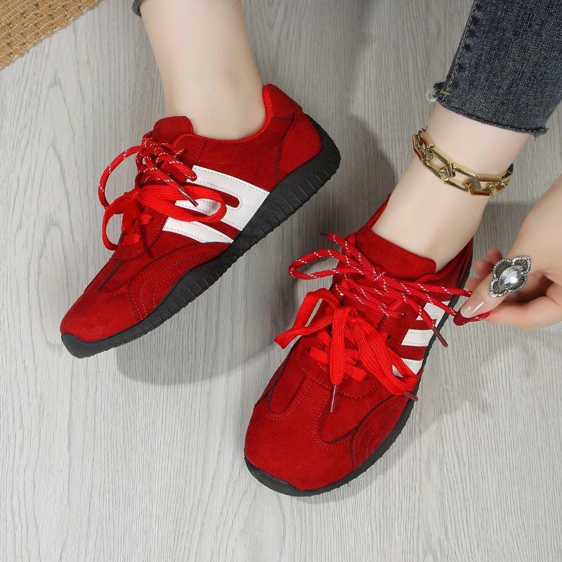 Women's Red Casual Sports Board Shoes, Gump-Style Height-Increasing Retro Training Footwear, Versatile Comfortable Trendy Style.