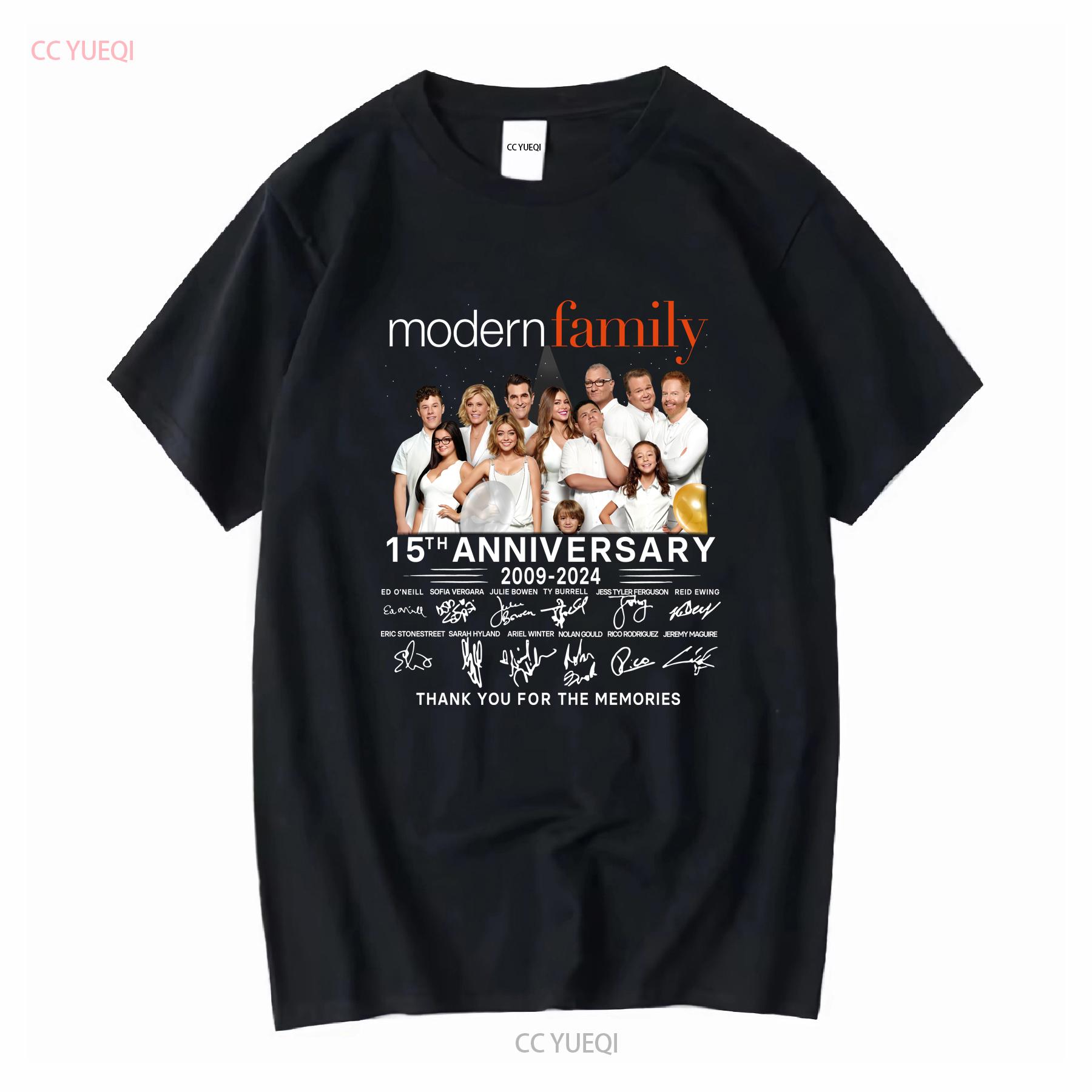 

Modern Family Tv Series 15Th Anniversary 2009 2024 T Shirt S 5XL vintage Washed Casual graphic Top For Everyday Wear Stretched 4XL