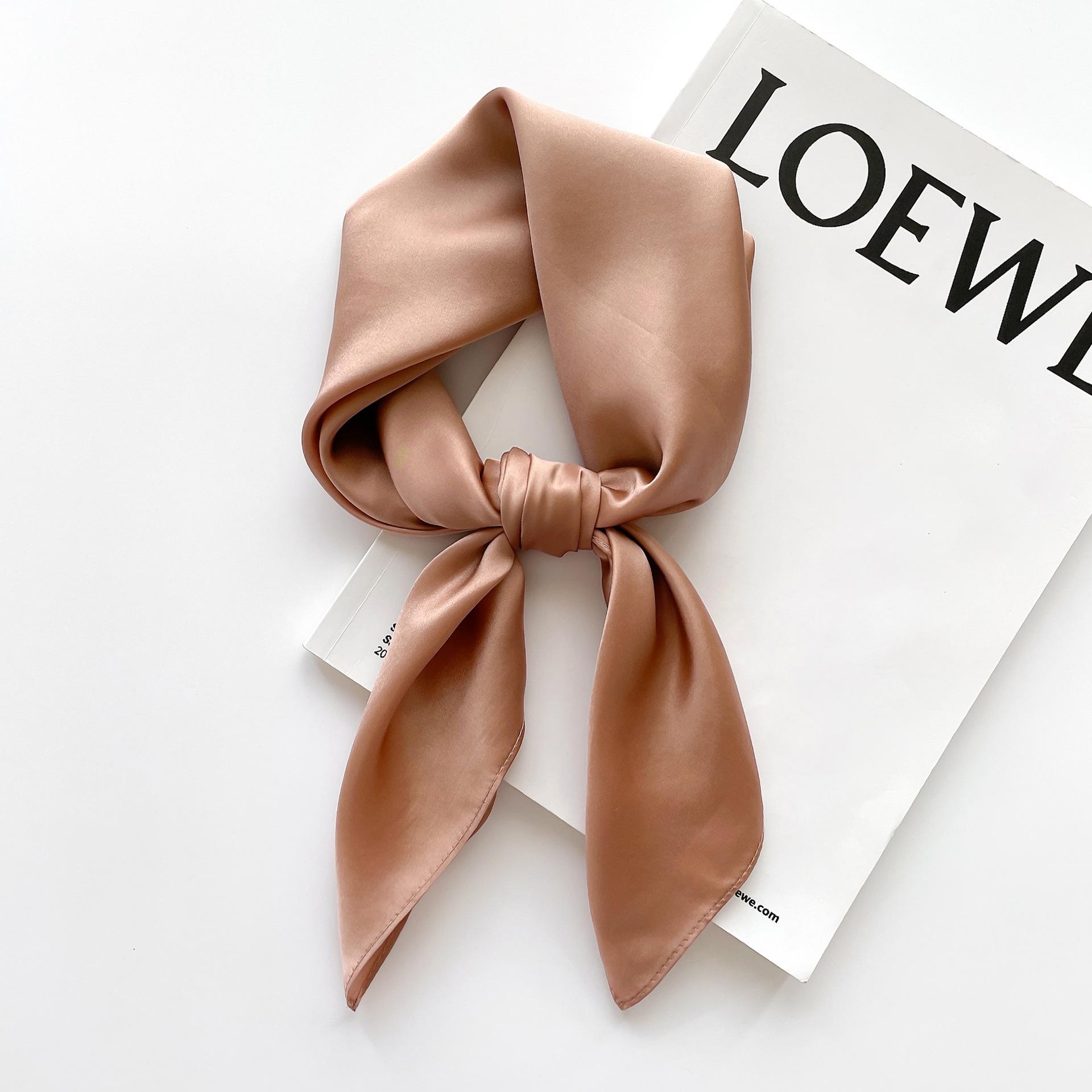 

Silk Satin Handkerchief Plain Neck Scarf For Women Small Shawls Wraps Bandana Head Scarfs 70x70CM Square Headband Hijab Scarves 70x70cm темно-рожевого кольору