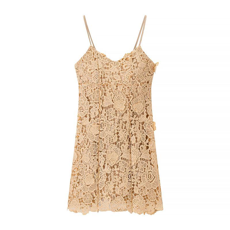 

Zbzr Spring New Women clothes Western Style Temperament Sexy Hollow Design Embroidered Flowers Sling Dress Apricot color S