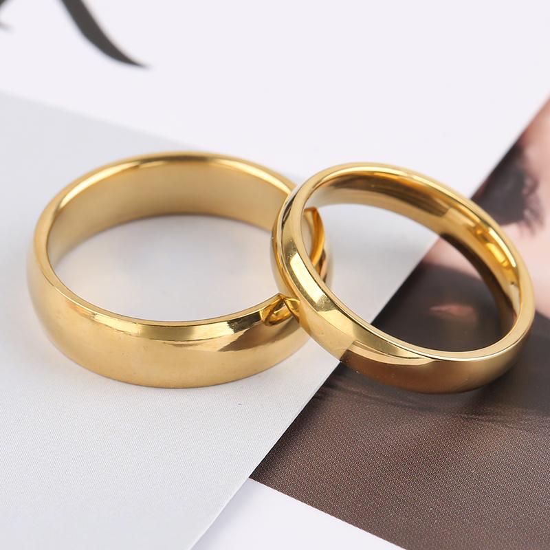 Bagues Simples en Acier Inoxydable de Haute Qualité Couleur Or pour Hommes Femmes Bague de Mariage Exclusive pour Couple Bijoux de Mode