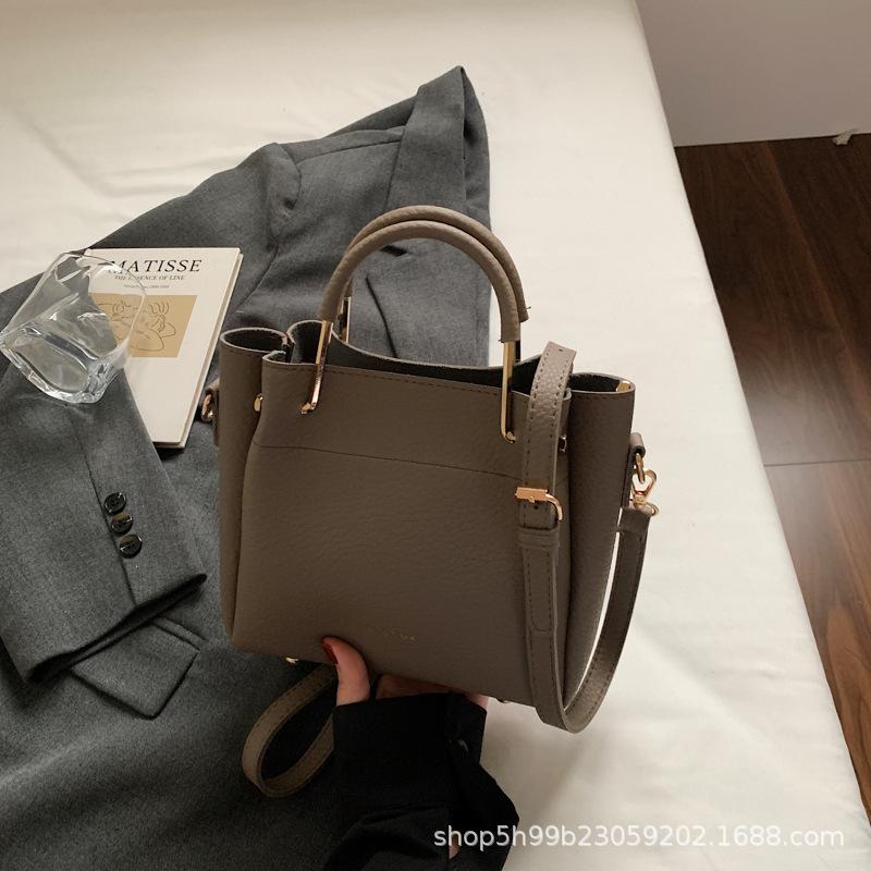 

Сумки Женские высококачественные сумки Сумки для молодых мам Повседневные универсальные большие многослойные сумки через плечо и мессенджеры серый