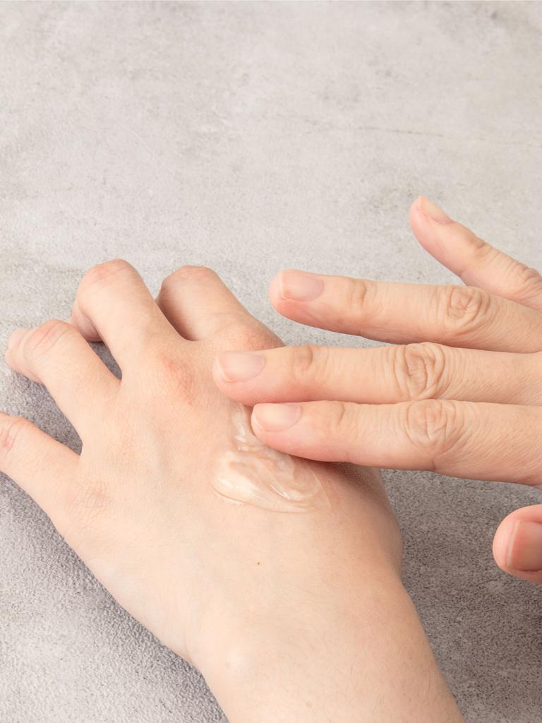 On the Body Pure Derma Mild Moisture Face & Body Soothing Gel 150ml