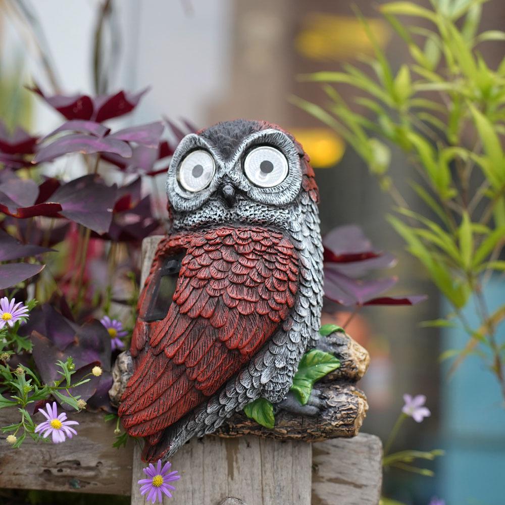 Wall-Mounted Solar Owl Ornament: Creative Outdoor Resin Craft for Courtyards