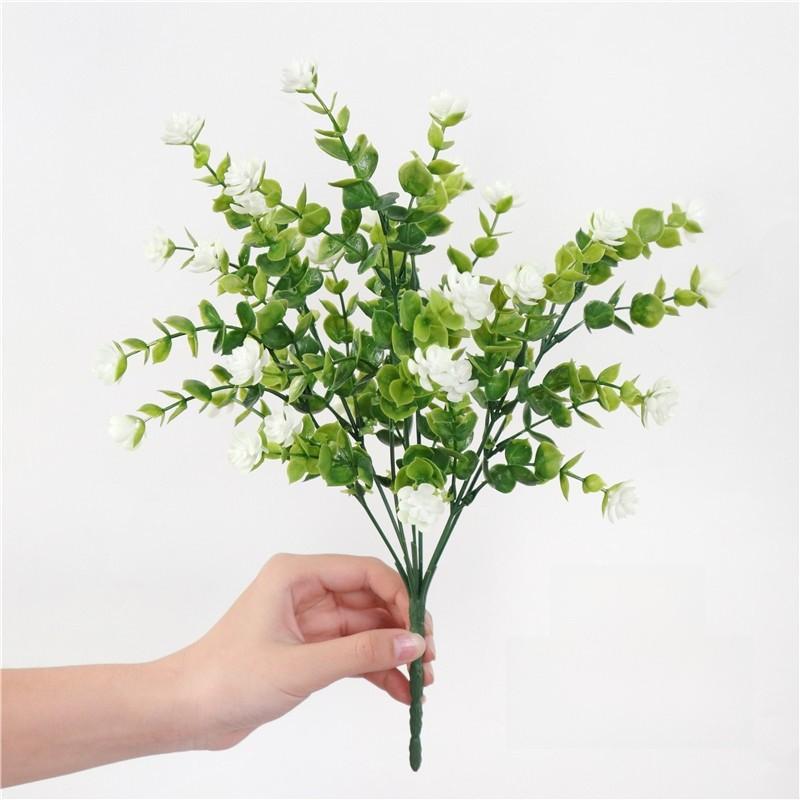 Plastic Fake Floral With Eucalyptus And Chrysanthemum For Party Decorations