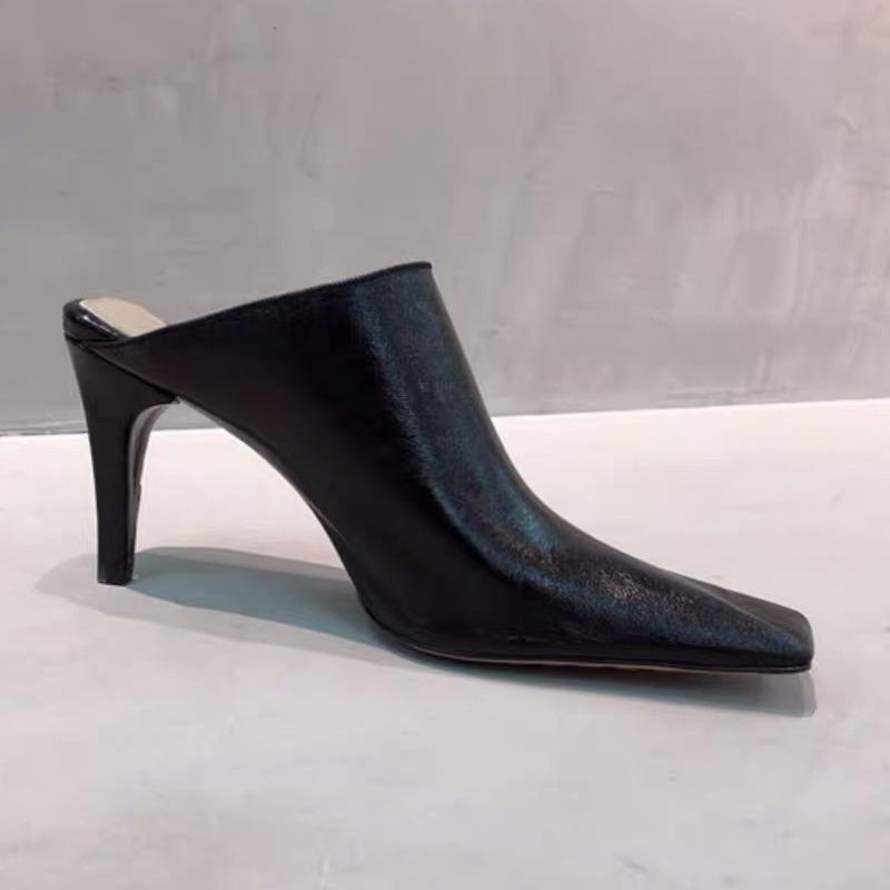

Fashion European And American Style High-Heeled Slippers Female Summer Square Head Thick With Patent Leather Bun Head Muller Half Slippe 34 чёрный