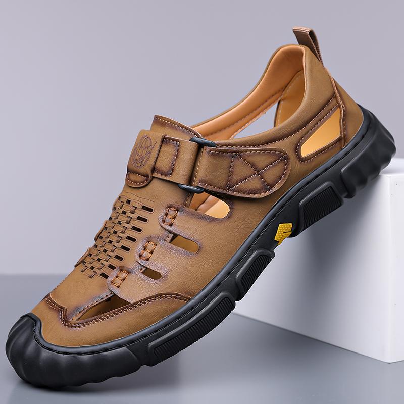 Fashion Walk Mens Sandals Outdoor Beach Flats Anti-collision Toe Hollow Out Roman Shoes Wading Aqua Loafers Men Summer Casual Shoes