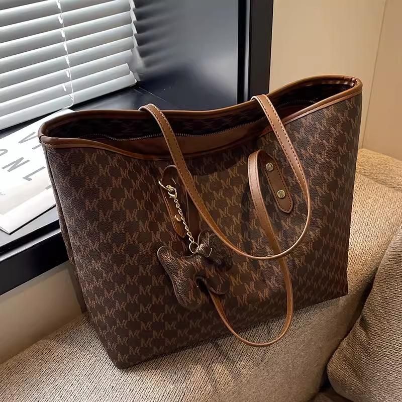 Large capacity bag women's bag versatile texture shoulder bag fashionable portable college student class commuting tote bag