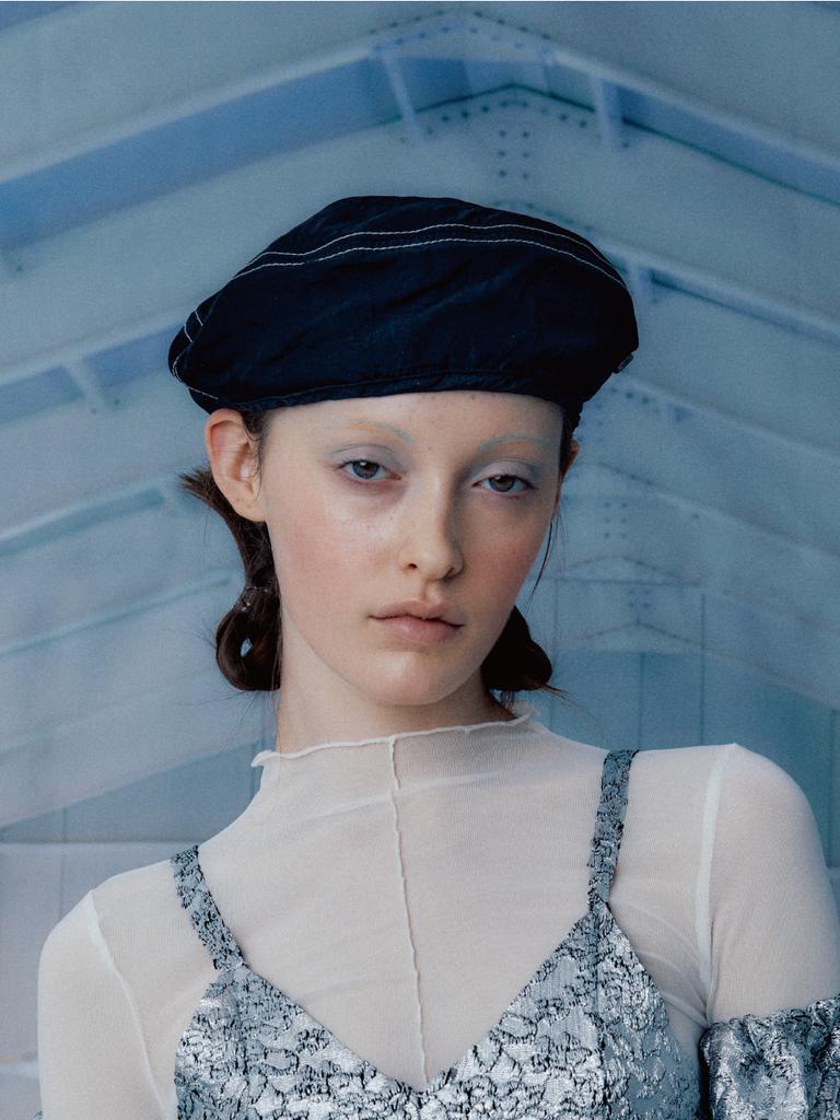 Poejidam Parachute Beret In Black