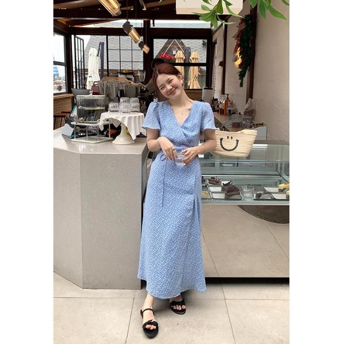 Korean v-neck floral dress women s loose short-sleeved waist holiday dress S