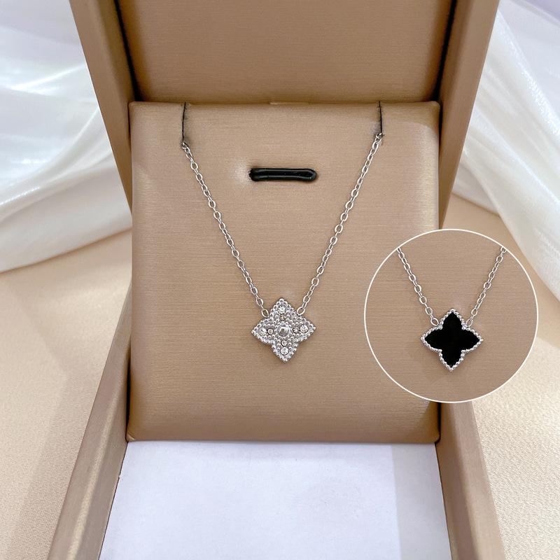 Popular Element Personality Minimalist Wind Furnace Real Gold Necklace Female Collarbone Chain