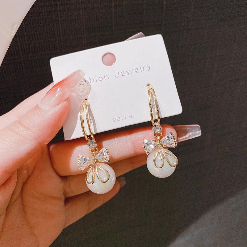 Light Luxury High-end Bow Flash Diamond Pearl Celebrity Earrings New Temperament Trendy Versatile Earrings
